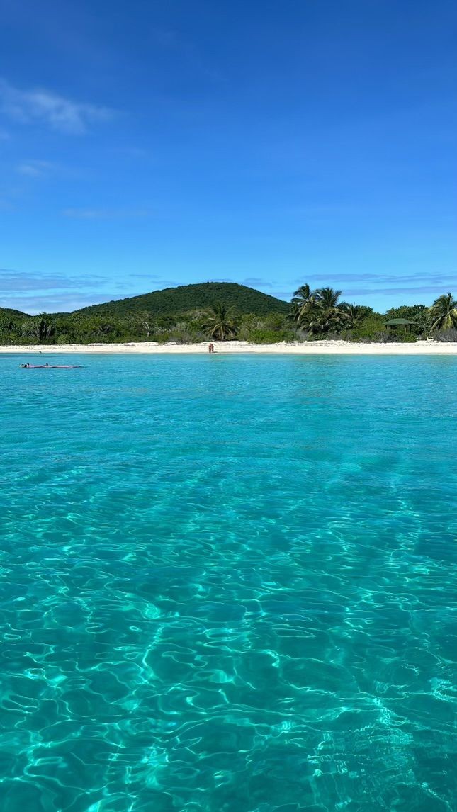 Vieques ( playa la chiva ) 